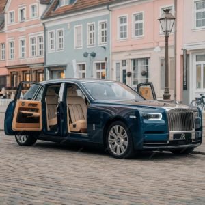 imgi 41 luxury car 1358627 27478